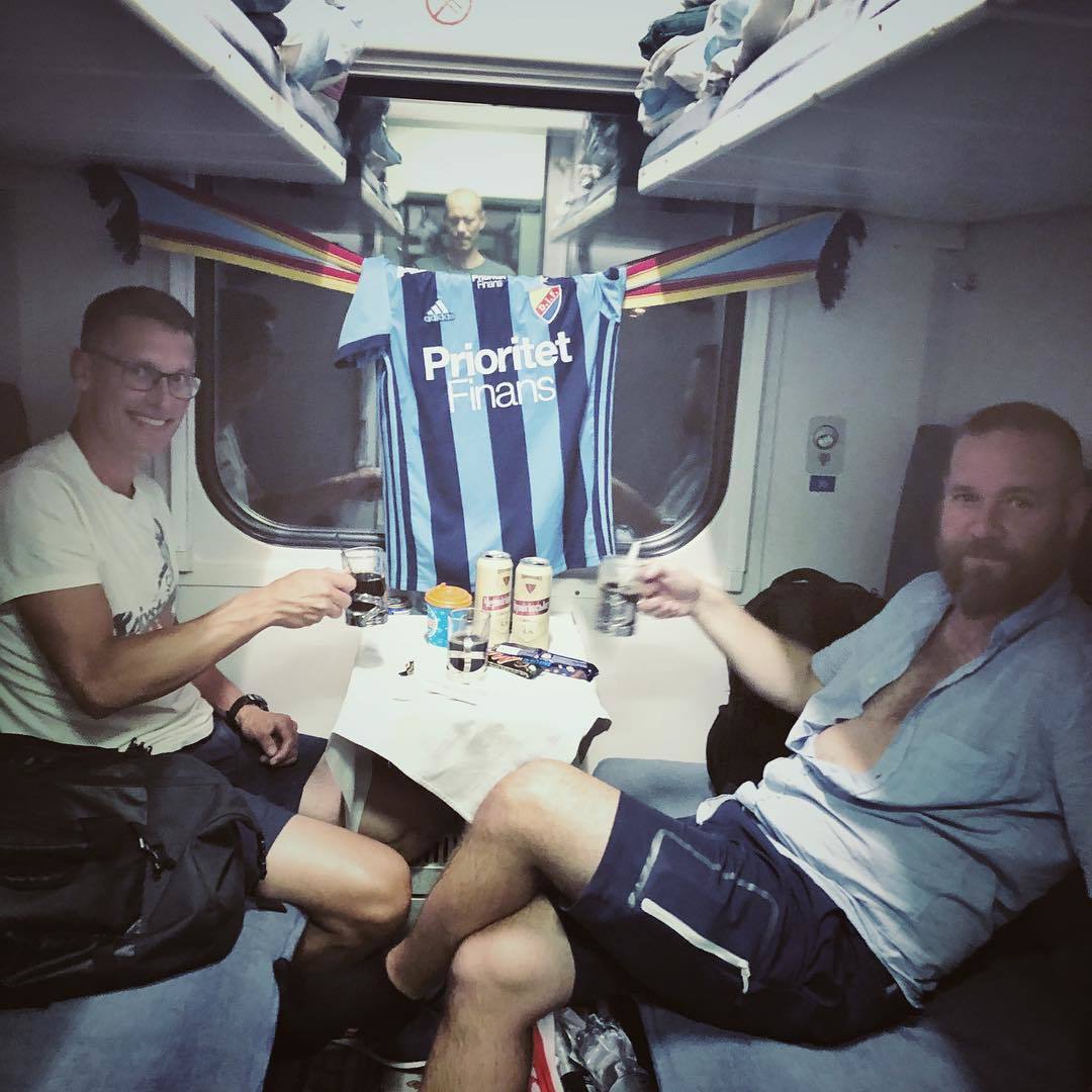 ÐÐ¾Ð»ÐµÐ»ÑÑÐ¸ÐºÐ¸ «Ð®ÑÐ³Ð¾ÑÐ´ÐµÐ½Ð°» - Ð¾ Ð¼Ð°ÑÑÐµ Ñ «ÐÐ°ÑÐ¸ÑÐ¿Ð¾Ð»ÐµÐ¼»: «ÐÐ° ÑÑÐµÑÐ¸Ð¹ Ð´ÐµÐ½Ñ Ð² ÐÐ´ÐµÑÑÐµ Ñ ÑÐ¶Ðµ Ð·Ð°Ð±ÑÐ» Ð·Ð°ÑÐµÐ¼ Ð¿ÑÐ¸ÐµÑÐ°Ð»» - Ð¸Ð·Ð¾Ð±ÑÐ°Ð¶ÐµÐ½Ð¸Ðµ 2