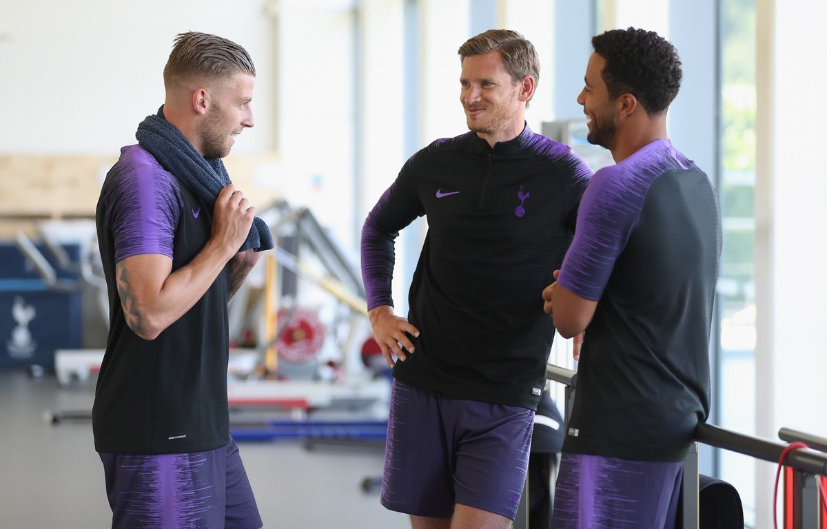 Игроки «Аякса», которые играли с «Динамо» 8 лет назад: бизнесмен, политик и звёзды мирового уровня - изображение 6