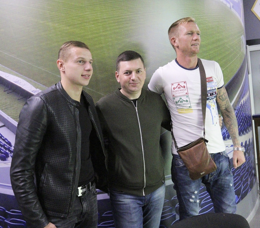 Футболисты "Черноморца" встретились с болельщиками (Фото) - изображение 2