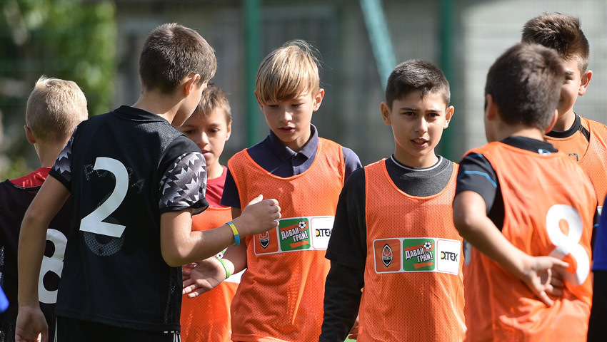 "Шахтер" начал бесплатно учить футболу детей в шахтерской столице Западной Украины - изображение 3