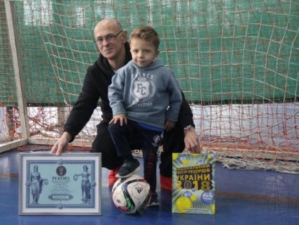 5-річний лучанин потрапив до Книги рекордів Гінесса як найнижчий воротар - изображение 1