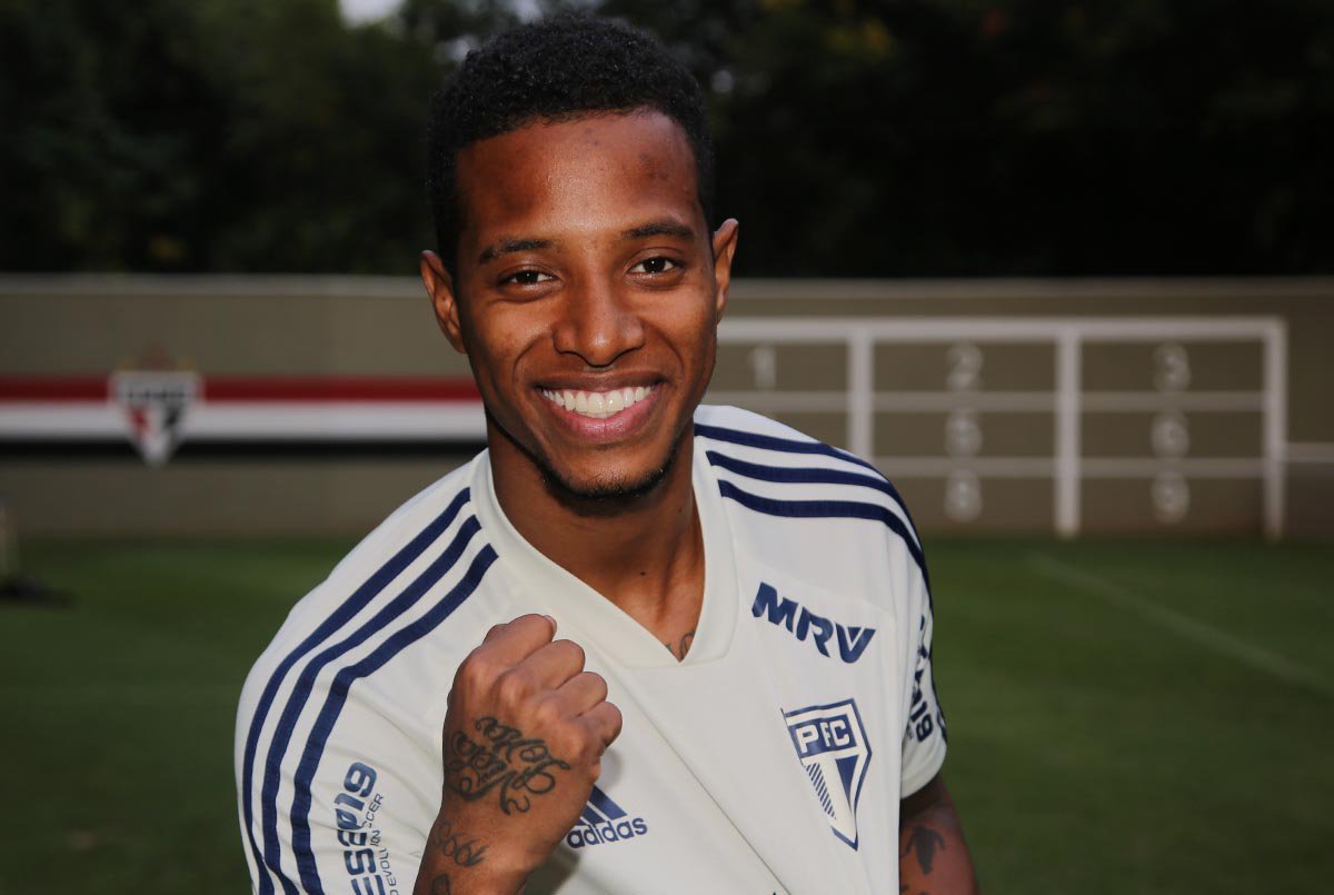 Болельщики «Сан-Паулу»: «Такое ощущение, что главный тренер «Динамо» расист или просто не любит бразильцев» - изображение 2