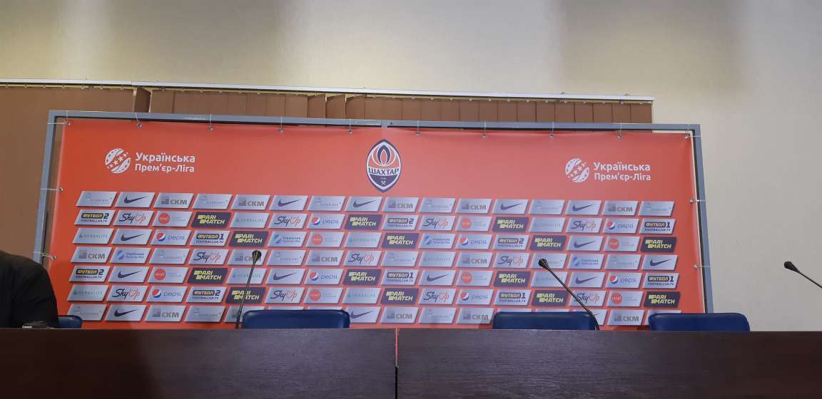 Александр Хацкевич не пришел на пресс-конференцию после поражения "Шахтеру" - изображение 1