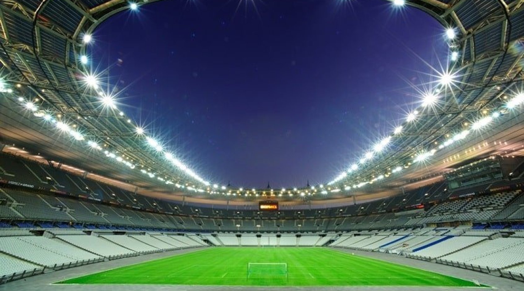 Стадионы франции. Стад де Франс стадион. Стадион сен Дени футбольный. Париж Стад де Франс. Стад де Франс стадион 2022.