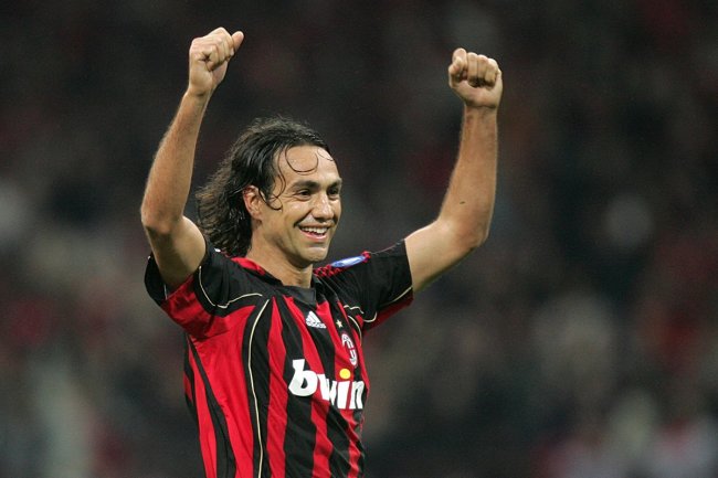 Топ-10 лучших защитников в истории (+видео) - изображение 8