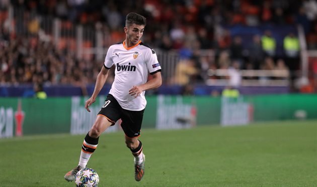 Топ-10 самых востребованных молодых футболистов мира: от Джейдона Санчо до Сандро Тонали - изображение 5