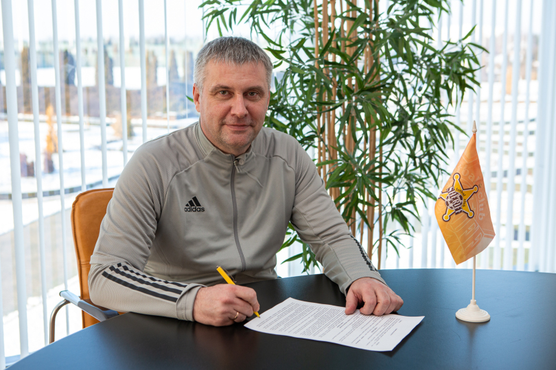 Юрий Вернидуб определился с помощниками в «Шерифе», все специалисты подписали контракты - изображение 1