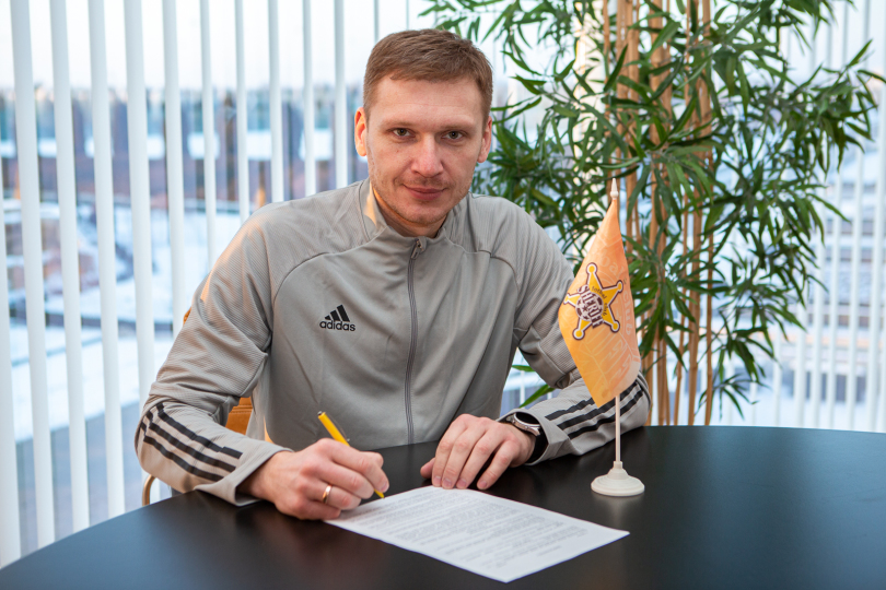 Юрий Вернидуб определился с помощниками в «Шерифе», все специалисты подписали контракты - изображение 4